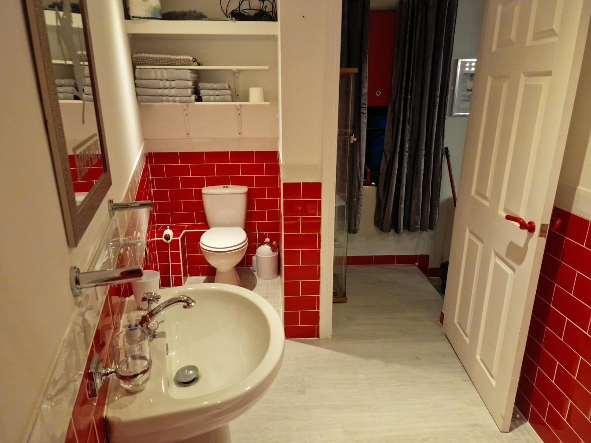 Joiners Arms - Studio Apartments Маркет Дрейтън Екстериор снимка