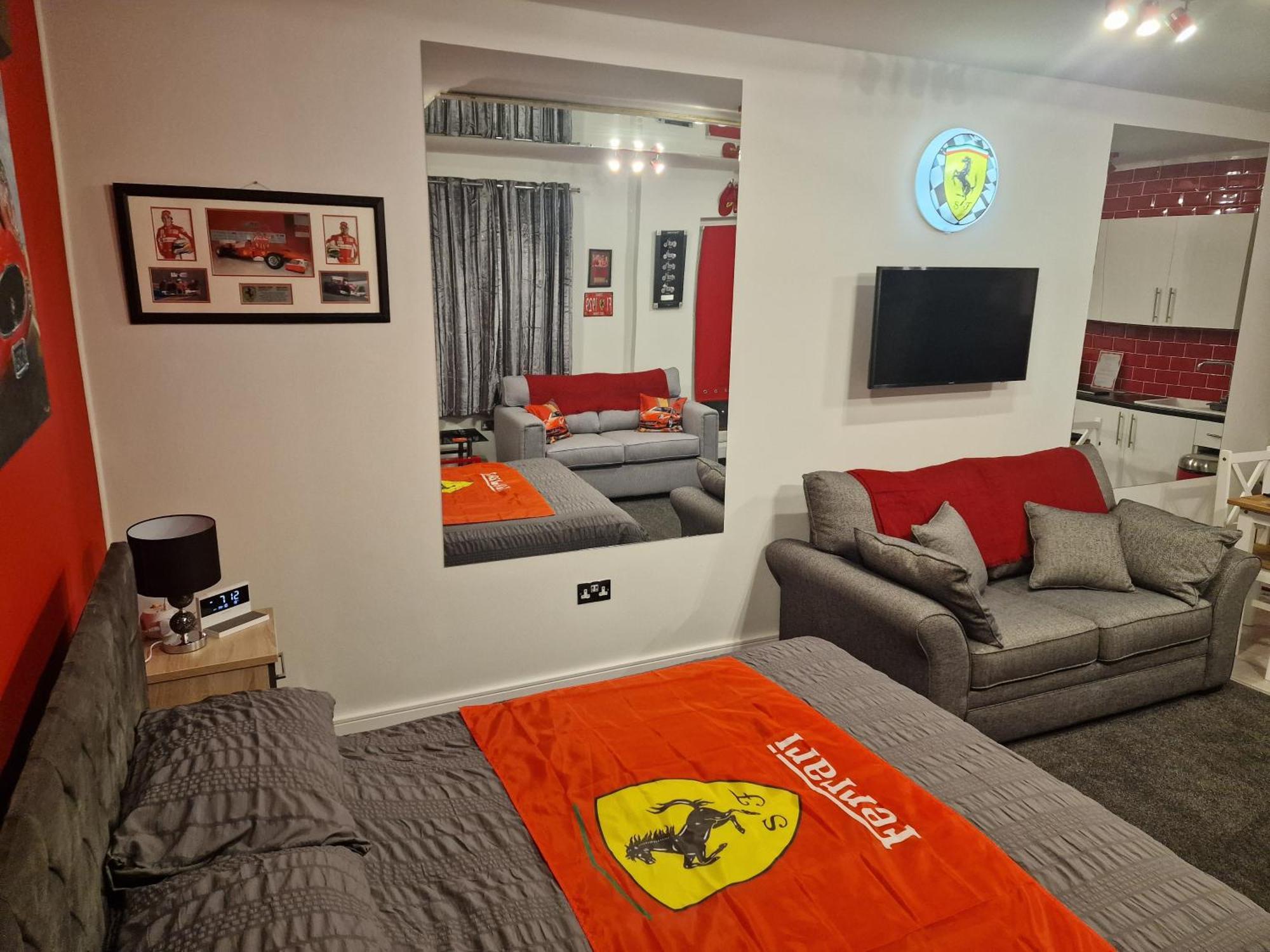 Joiners Arms - Studio Apartments Маркет Дрейтън Екстериор снимка